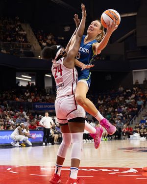 Image post by @sabinashyshphoto on Instagram