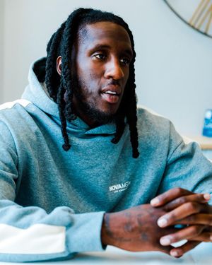 Image post by @taureanprince on Instagram