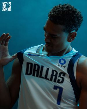 Image post by @dallasmavs on Instagram