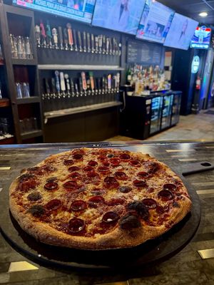 Image post by @wingnutzbarandgrill on Instagram