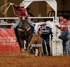 Image post by @justinboots_ on Instagram