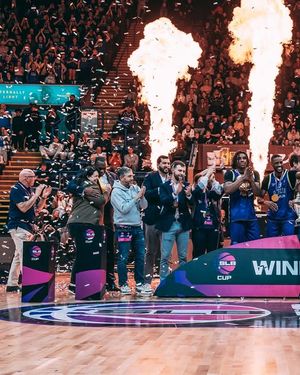 Image post by @sheffieldsharks on Instagram