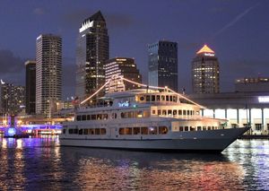 Image post by @yachtstarship on Instagram