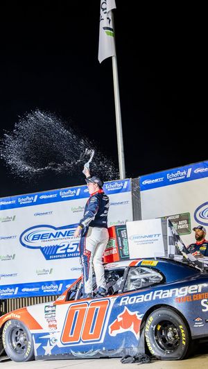 Video post by @echoparkspeedway on Facebook