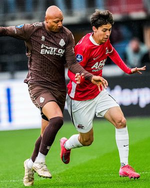 Image post by @azalkmaar on Instagram
