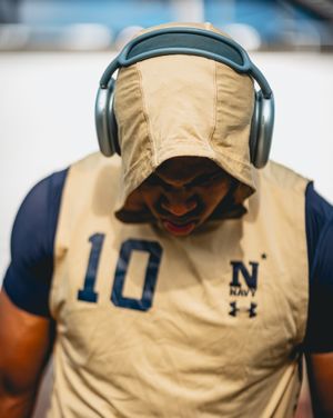 Image post by @navyfb on Instagram