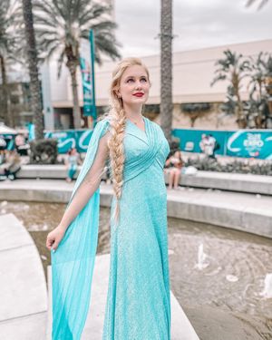 Image post by @snugzmeow on Instagram