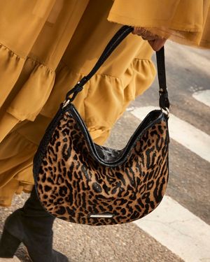 Image post by @dillards on Instagram