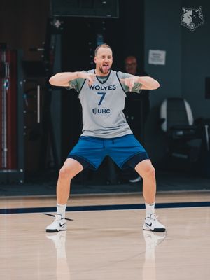 Video post by @timberwolves on TikTok