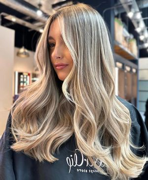 Image post by @behindthechair_com on Instagram