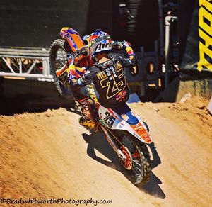 Image post by @legendsandheroestour on Instagram