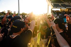 Image post by @goshockersbsb on Instagram