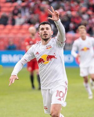 Image post by @clubeleven on Instagram