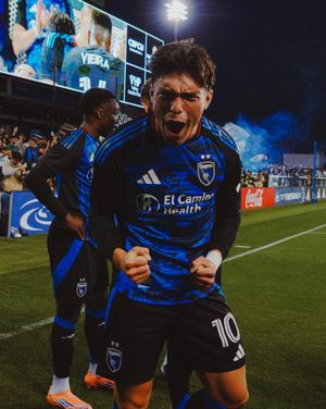 Image post by @sjearthquakes on Instagram