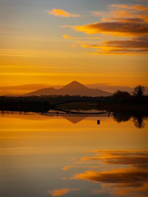 Image post by @thewildatlanticway on Instagram