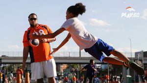 Image post by @BroncosOffField on Twitter