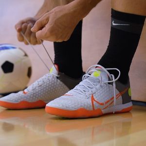 Video post by @soccerdotcom on Instagram