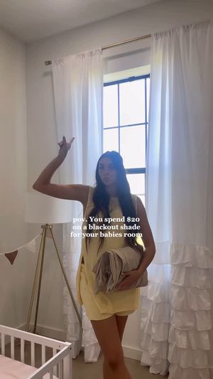 Video post by @sabrinanoellee on Instagram