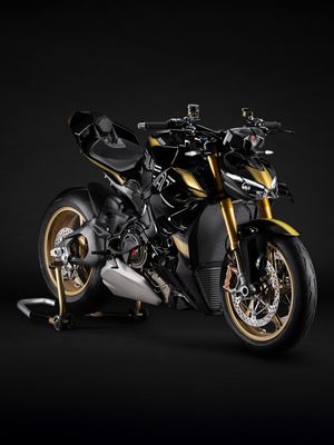 Image post by @ducati on Instagram