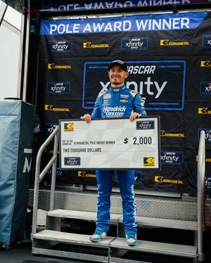 Image post by @kylelarsonracin on Instagram