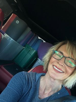 Image post by @yogapartylive on Instagram