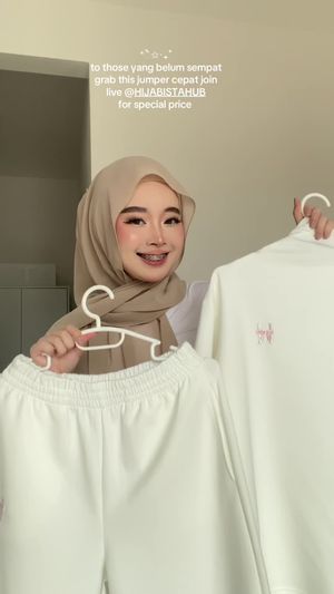 Video post by @hijabistahub.official on TikTok