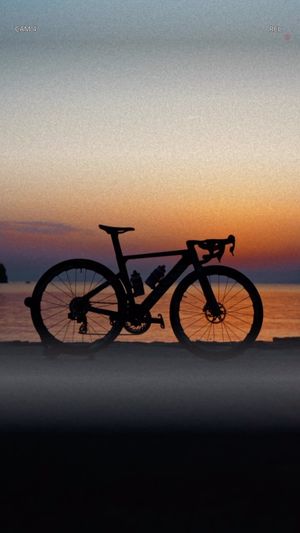 Image post by @wmncycling on Instagram