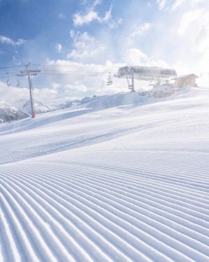Image post by @whistlerblackcomb on Instagram