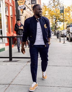 Image post by @kevinhart4real on Instagram