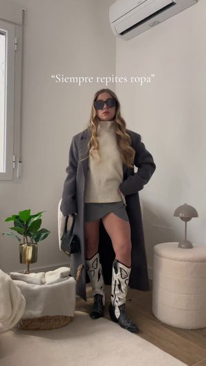 Video post by @carlotagrandeb on TikTok