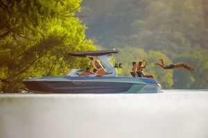 Image post by @tigeboats on Instagram