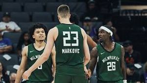 Video post by @Milwaukee Bucks on YouTube