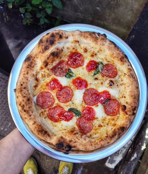 Image post by @twocentspizza on Instagram