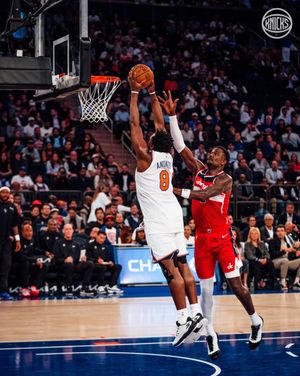 Image post by @nyknicks on Twitter/X