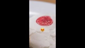 Video post by @BuzzFeedVideo on YouTube