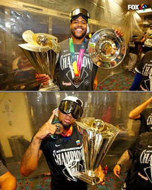 Image post by @mlbonfox on Instagram