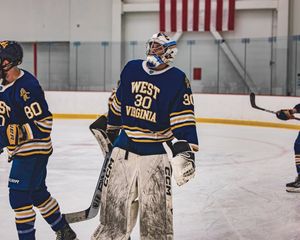 Image post by @wvud1hockey on Instagram