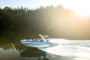 Image post by @malibuboats on Instagram