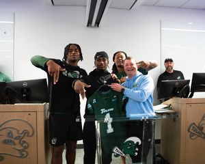 Image post by @greenwavefb on Instagram