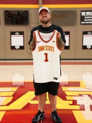 Image post by @cyclonembb on Instagram