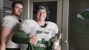 Image post by @GreenWaveFB on Twitter