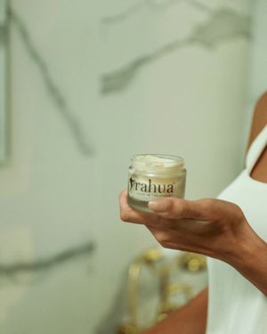 Video post by @RahuaBeauty on Facebook