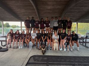 Image post by @ekusoftball on Instagram