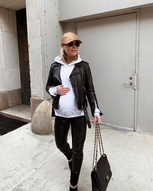 Image post by @gilliandelzotto on Instagram