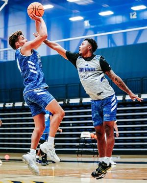 Image post by @ucsbmbb on Instagram