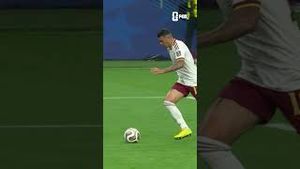 Video post by @foxsports on YouTube