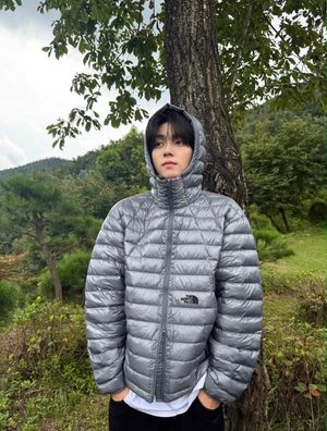 Image post by @ellemenhk on Instagram