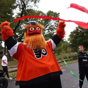 Image post by @grittynhl on Instagram
