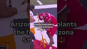 Video post by @CFB ON FOX on YouTube