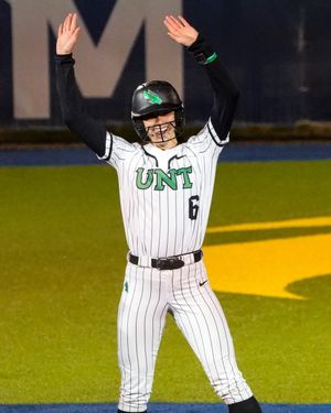 Image post by @meangreensb on Instagram